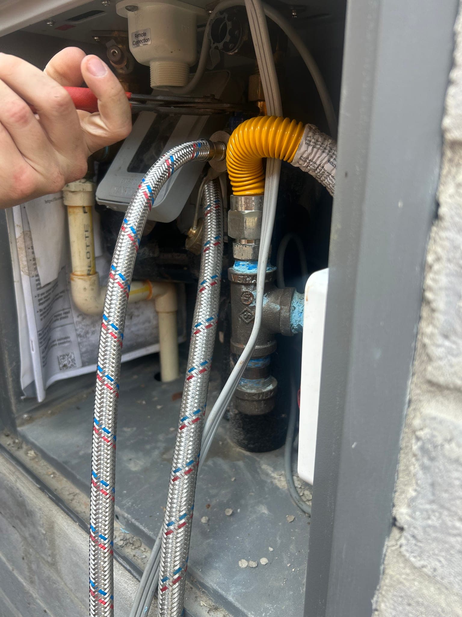 Tankless Water Heater Flush and Descaling in Rockwall, TX