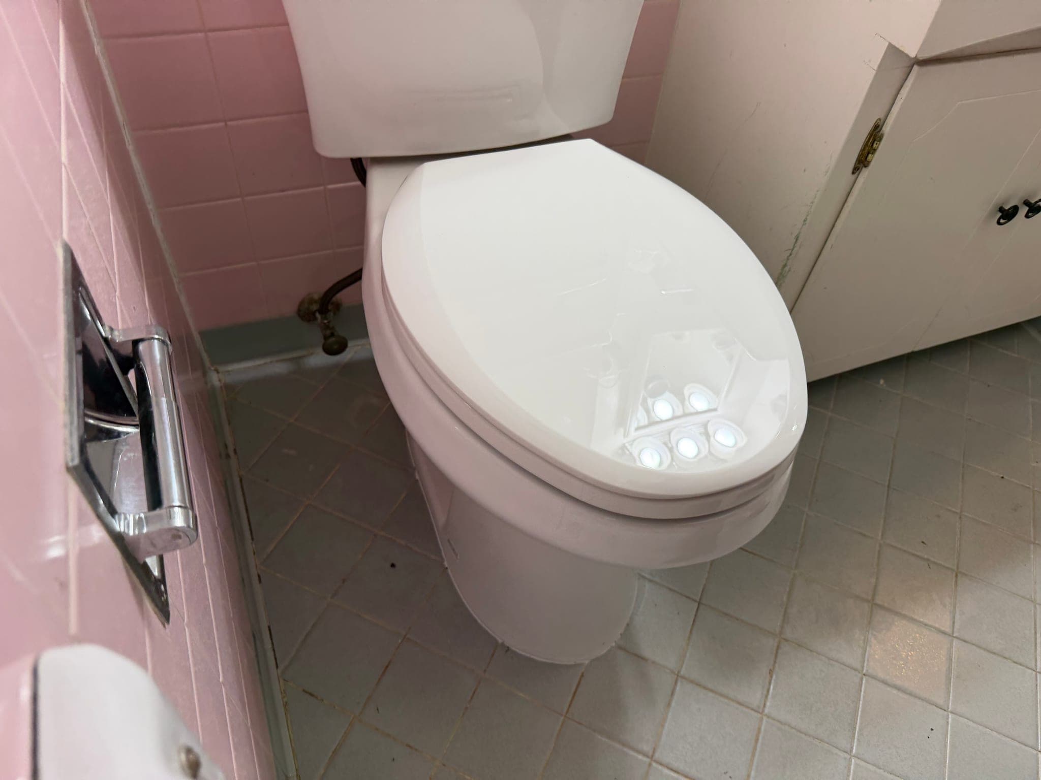 Toilet Replacement and Tub Shower Faucet Rebuild in Dallas, TX