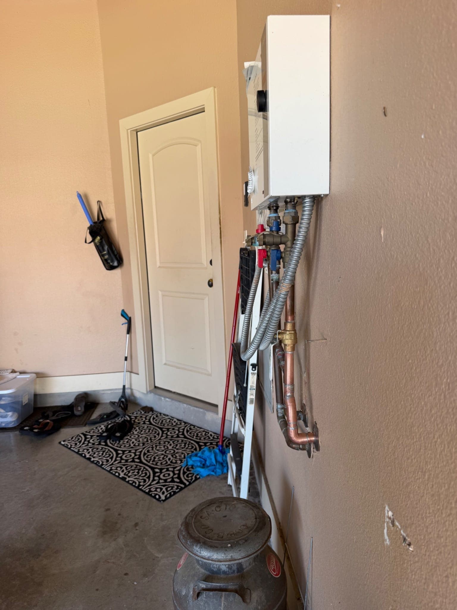 Tankless Water Heater Inline Filter Leak Repair in Rockwall, TX